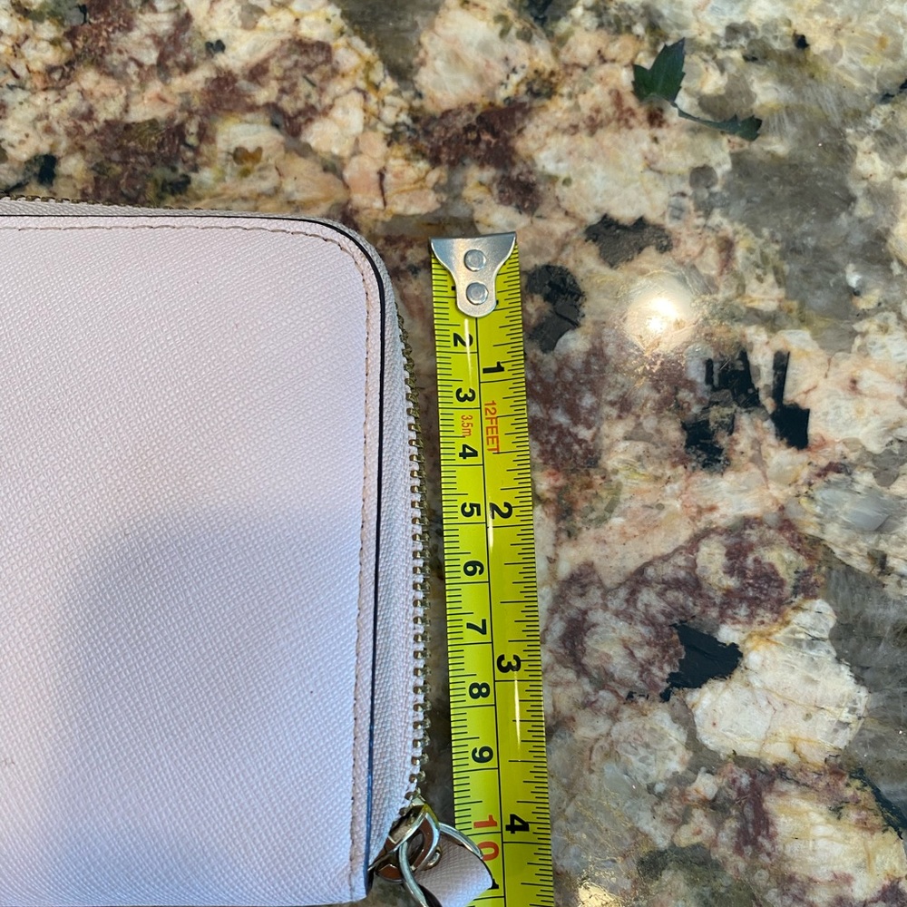 Kate Spade New York wallet in light pink - Picture 7 of 13